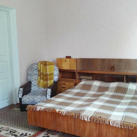 Separate Room Homestay In A Private House, Facilities Shared With Owner Berdychiv 外观 照片